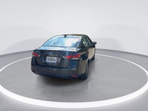 Used 2025 Nissan Versa SV FWD image 8