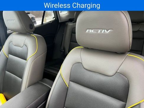 Certified 2024 Chevrolet Trax ACTIV w/ Sunroof Package image 14