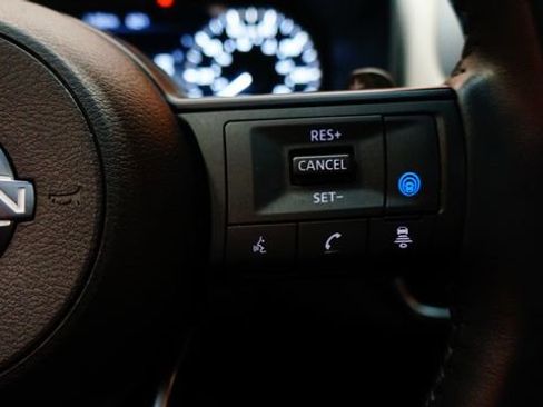Certified 2024 Nissan Rogue SV w/ SV Premium Package AWD/4WD image 23