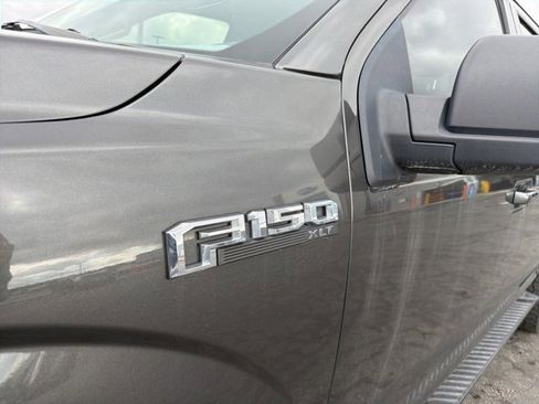 Used 2018 Ford F150 XLT w/ Equipment Group 302A Luxury image 21