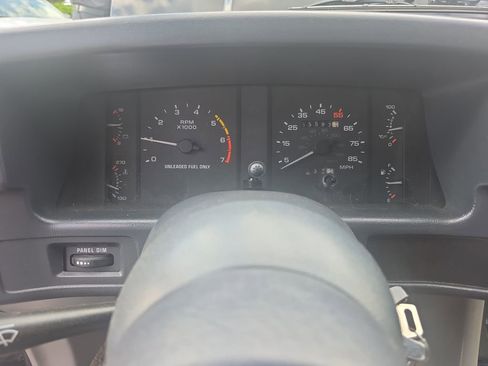 Used 1987 Ford Mustang GT RWD image 23