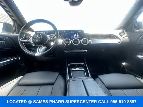 Used 2024 Mercedes-Benz GLB 250 4MATIC image 11