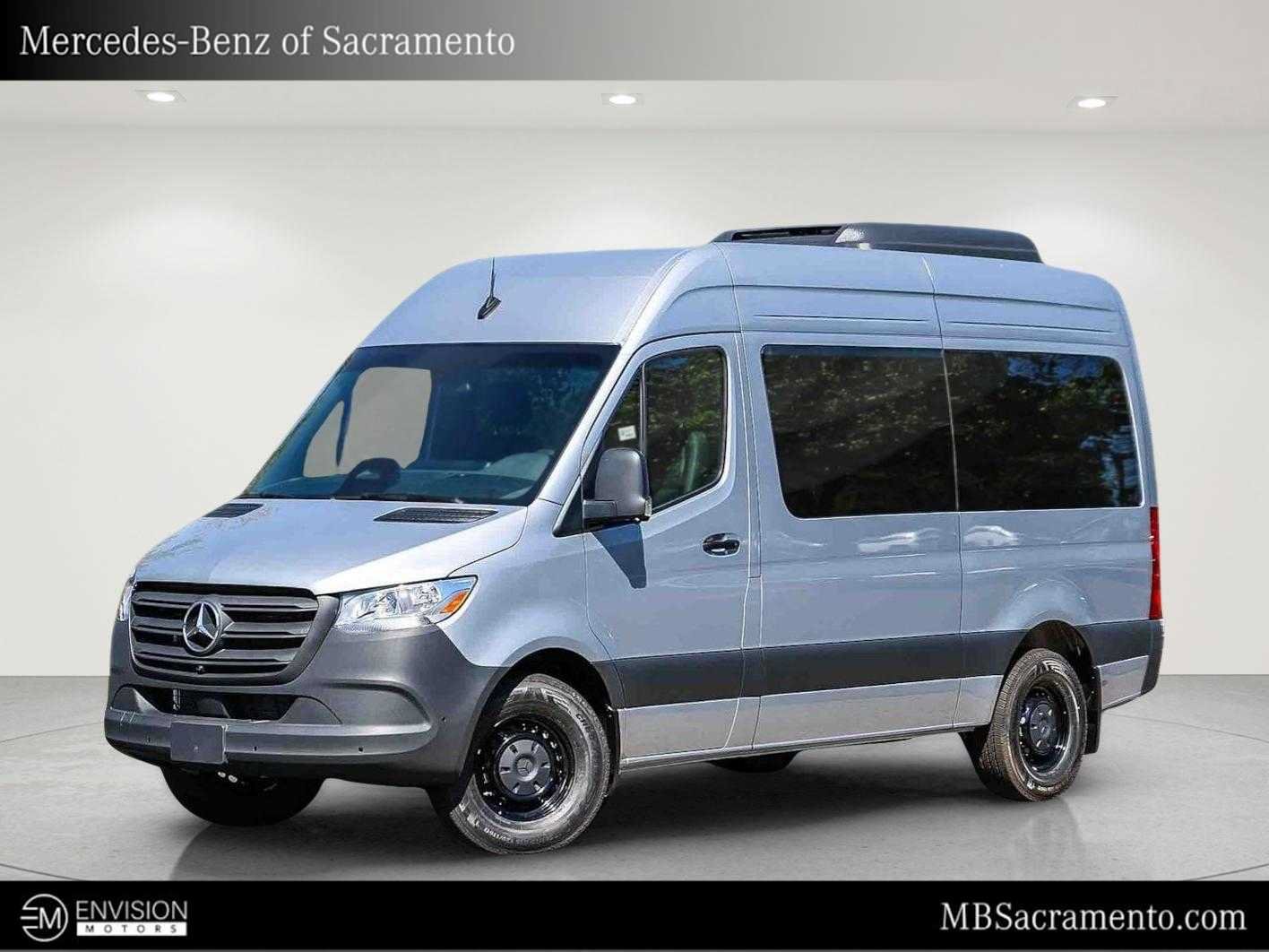 New 2025 Mercedes-Benz Sprinter 2500 image 1