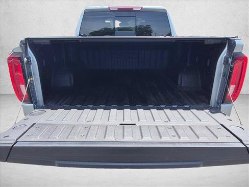 Used 2026 GMC Sierra 1500 SLT w/ SLT Premium Plus Package AWD/4WD image 6