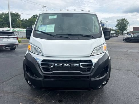 Used 2025 RAM ProMaster 2500 w/ U-Haul Equipment Group FWD image 3