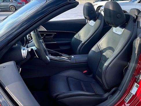 Used 2023 Mercedes-Benz SL 63 AMG 4MATIC image 8