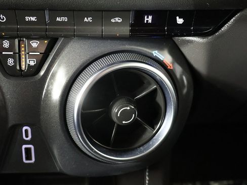 Used 2024 Chevrolet Blazer LT w/ Convenience Package image 43