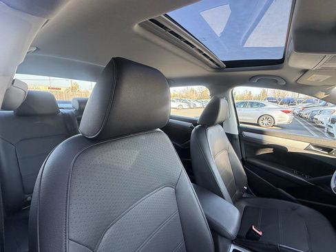 Used 2013 Volkswagen Passat 2.5 SE image 16