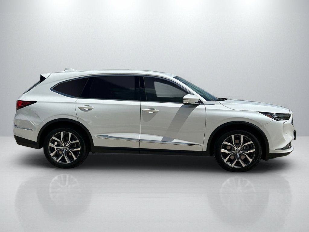 Used 2022 Acura MDX w/ Technology Package FWD image 4