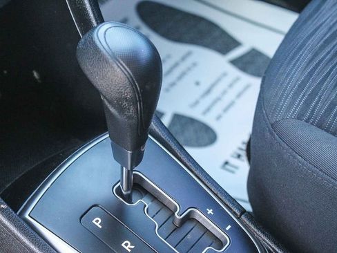 Used 2016 Hyundai Accent SE image 19