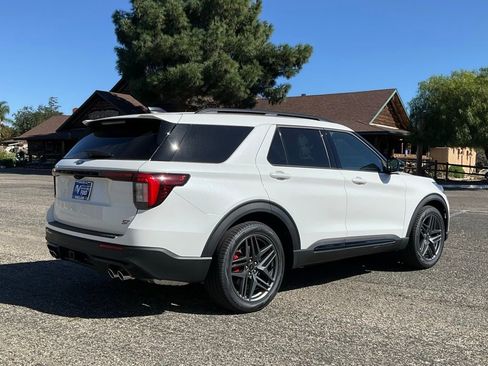 New 2025 Ford Explorer ST w/ Sun And Sound Package image 6
