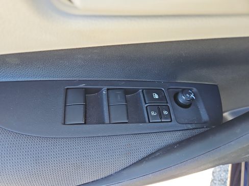 Used 2024 Toyota Corolla LE image 13