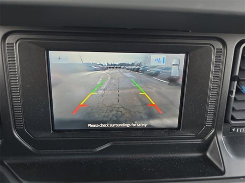 Used 2023 Ford Bronco Black Diamond image 18