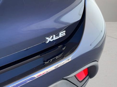 Used 2023 Toyota Highlander XLE image 10