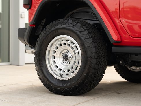 Used 2026 Jeep Wrangler Rubicon AWD/4WD image 28