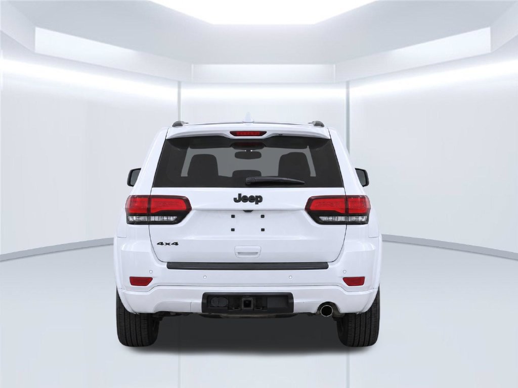 Used 2020 Jeep Grand Cherokee Altitude AWD/4WD image 8