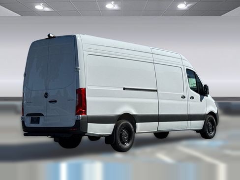 New 2026 Mercedes-Benz Sprinter 2500 image 8