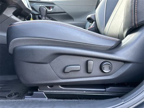 Used 2025 Subaru Crosstrek 2.5i Limited w/ Popular Package #3A image 23