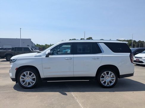 Used 2021 Chevrolet Tahoe High Country AWD/4WD image 9