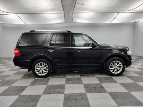 Used 2017 Ford Expedition Limited AWD/4WD image 12