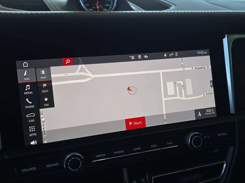 Used 2020 Porsche Macan GTS AWD/4WD image 25