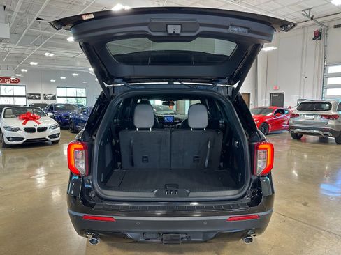 Used 2022 Ford Explorer ST-Line w/ Class IV Trailer Tow Package image 47