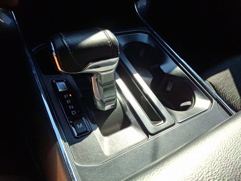 Certified 2022 Ford F150 XLT w/ Equipment Group 302A High image 14