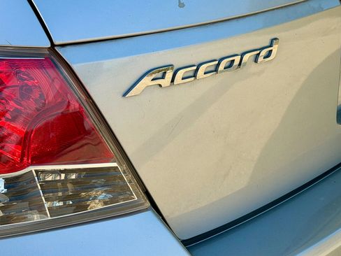 Used 2009 Honda Accord LX-P image 13