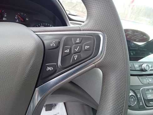 Used 2024 Chevrolet Malibu LS w/ Driver Confidence Package FWD image 18