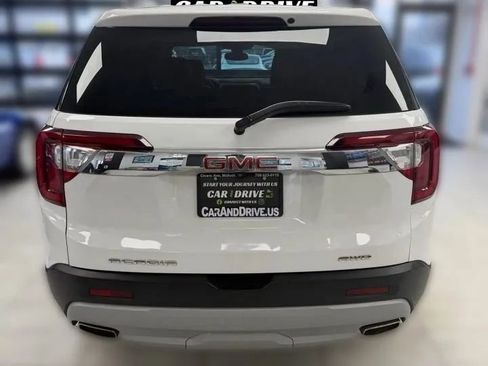 Used 2021 GMC Acadia SLT image 4
