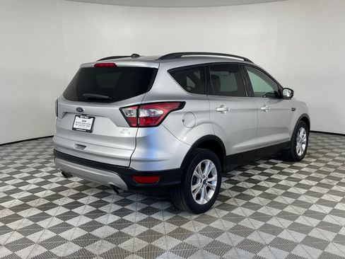 Used 2018 Ford Escape SE FWD image 24