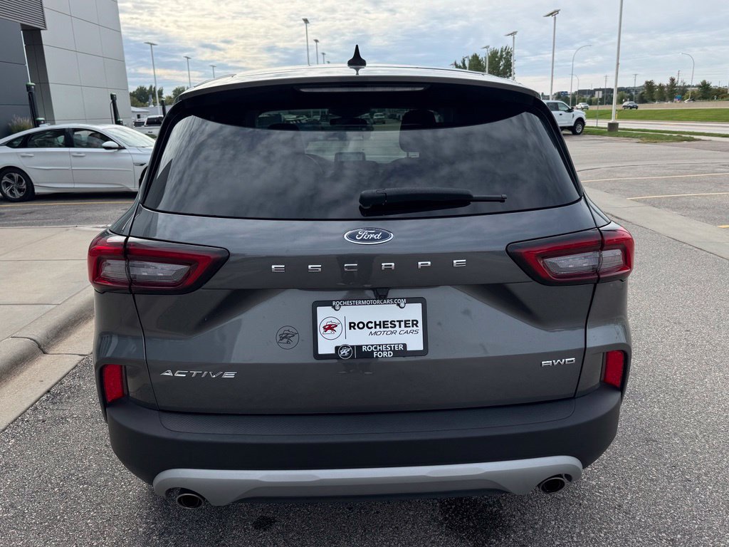 Used 2025 Ford Escape Active AWD/4WD image 49