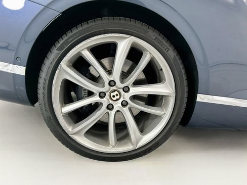 Used 2020 Bentley Continental GT AWD/4WD image 37