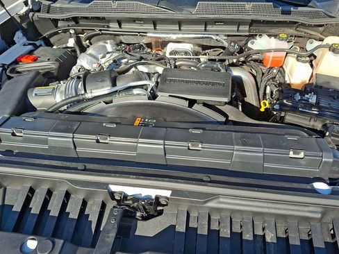 Used 2024 Chevrolet Silverado 2500 High Country w/ High Country Premium Package image 29