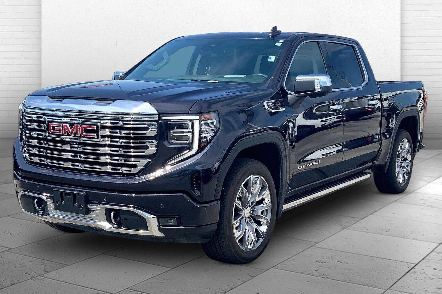 Used 2025 GMC Sierra 1500 Denali w/ Denali Reserve Package AWD/4WD image 10