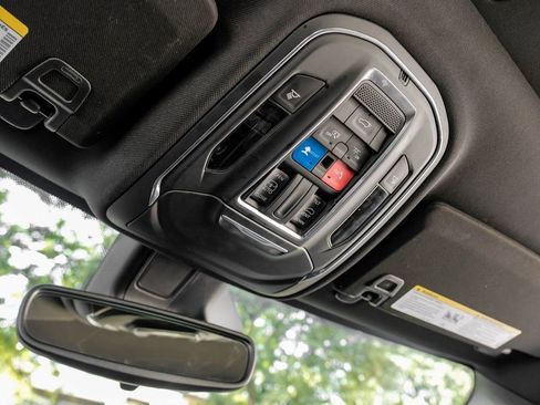 Used 2023 Jeep Grand Cherokee L Laredo image 41