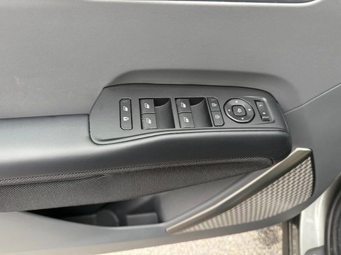 Used 2024 Kia EV9 GT-Line image 36