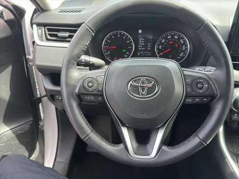 Certified 2022 Toyota RAV4 XLE Premium AWD/4WD image 12