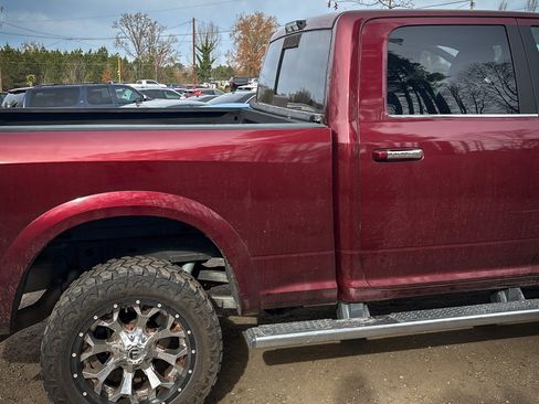Used 2018 RAM 2500 Longhorn image 12