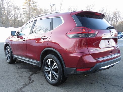 Used 2018 Nissan Rogue SL image 6