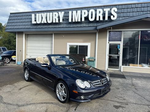Used 2009 Mercedes-Benz CLK 550 Cabriolet w/ Premium I Pkg image 16