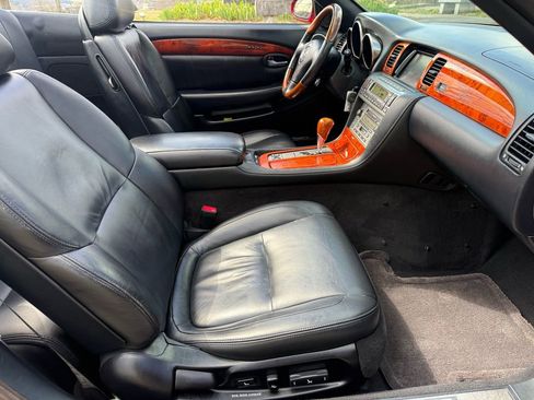 Used 2006 Lexus SC 430 Convertible image 34