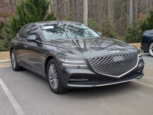 Used 2023 Genesis G80 2.5T RWD image 2