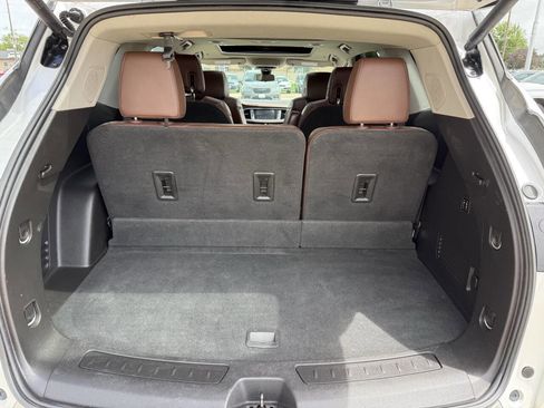 Used 2018 Buick Enclave Avenir w/ Avenir Technology Package image 14