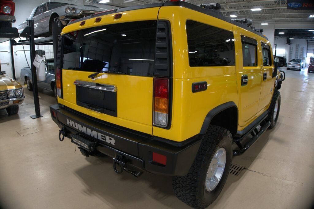 Used 2003 HUMMER H2 w/ Preferred Equipment Group AWD/4WD image 8