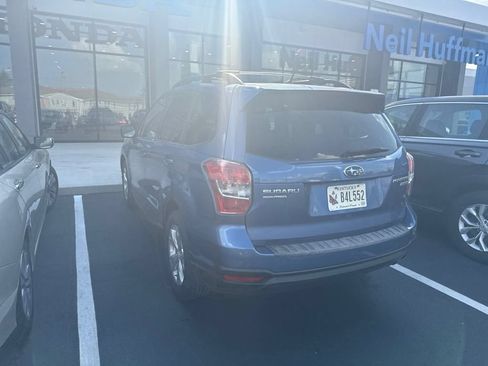 Used 2015 Subaru Forester 2.5i Limited AWD/4WD image 7