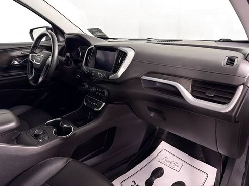 Used 2023 GMC Terrain SLT w/ Infotainment Package II AWD/4WD image 32