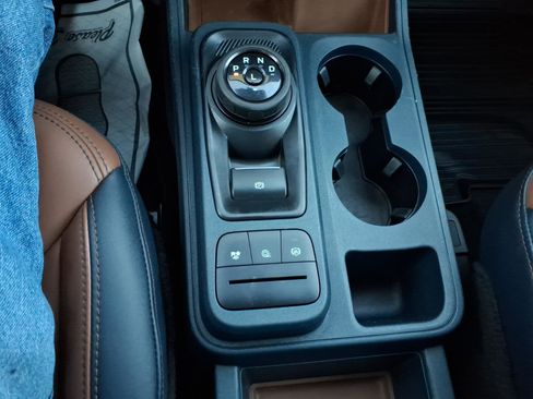 Used 2024 Ford Maverick Lariat image 15