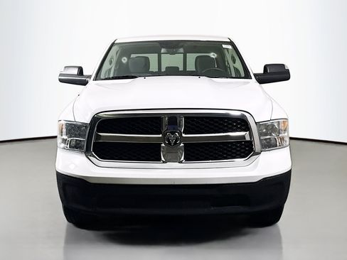 Used 2023 RAM 1500 Classic SLT w/ Trailer & Traction Group AWD/4WD image 2