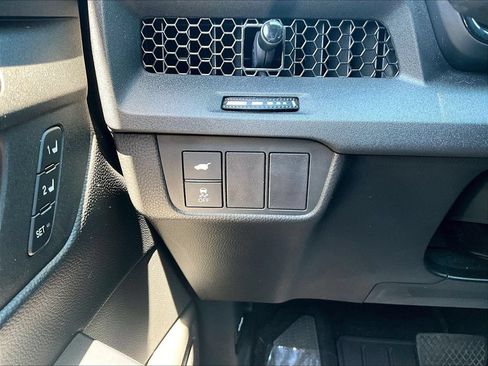 Certified 2024 Honda CR-V Sport-L image 17
